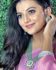 Anandhi Instagram - 🌸