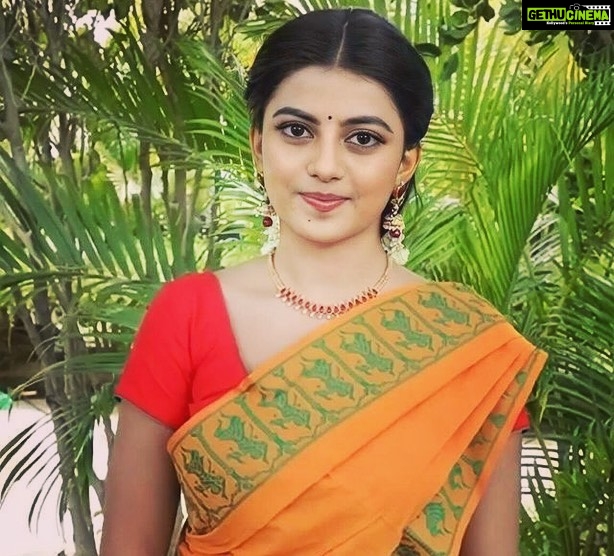 Anandhi Instagram - 🍂