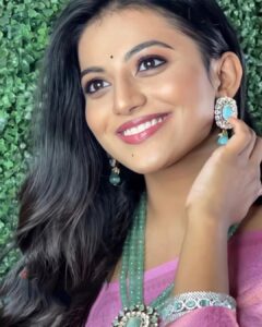 Anandhi Instagram - 🌸