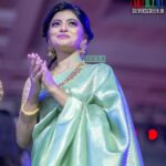 Anandhi Instagram - Madras Bridal Fashion Show 💃🏻 #anandhi#fashion#show#bridal#madras#chennai#saree#colorful#kayalanandhi