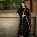 Ananya Instagram - @minka_by_naufiahabeeb @divyaaunnikrishnan @athul_krishna________