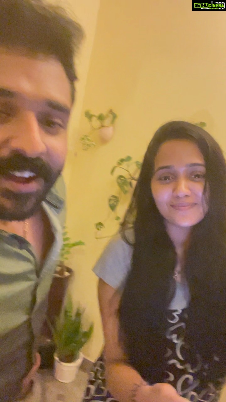 Ananya Instagram - @_arjungopal_ our paatukaran 🎤🎶#brothersisterlove #littlebrother#oursingerpayyan#my thakudu