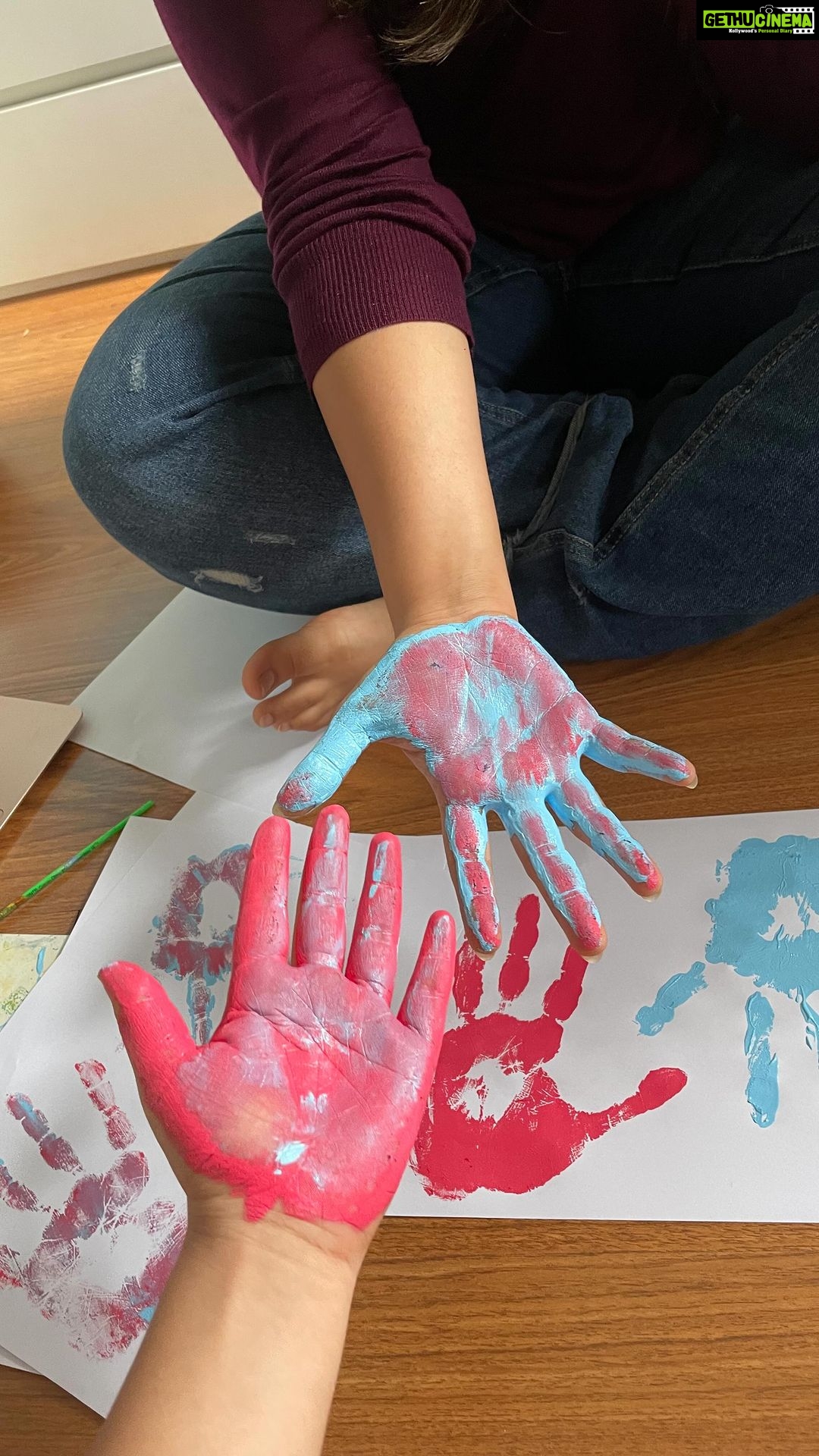 Ananya Agarwal Instagram - we love making a mess😂