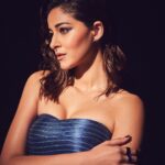 Ananya Panday Instagram - An electric time! ⚡️ @ramesh_somani @exhibitmagazine @mahindraxuv400 @rimzimdaduofficial #techfashiontour