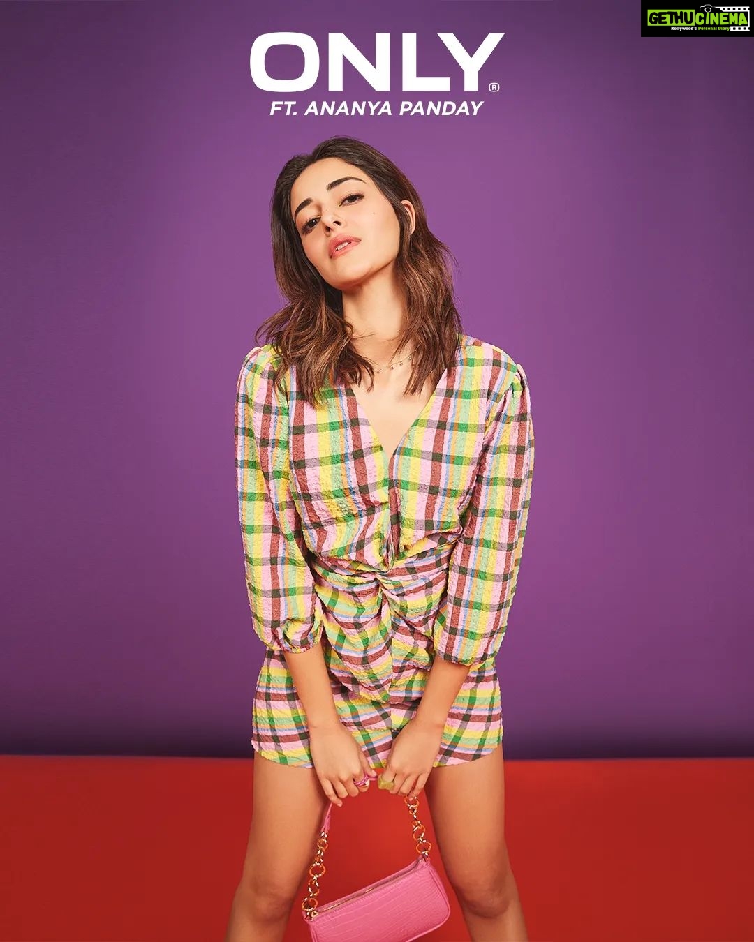 Ananya Panday Instagram - Check Mate! 😌 This fluoro pop checkered dress from ONLY's SS'23 collection is your sign for #JoyfulExpression Get this look at an ONLY Store near you or on www.only.in 🛍️ Dress Style ID: 158959201 #ONLY #ONLYIndia #EverythingSummer #Summer #Outfit #Summertime #Summerfashion #ONLYthingiwantiseverything #ONLYxAnanyaPanday #AnanyaPanday #dress