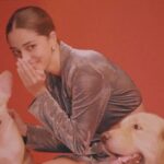 Ananya Panday Instagram - Do you want to know how I reward the real celebrity in the house? With Drools Treats! The @droolsindia treats are nutritious bites that are great for any dog breed at any age or size. They clean your dogs teeth and strengthen them in the process! Made with the highest quality of REAL ingredients, there are multiple options you can choose from. Use it to reward them, bond with them or just show them how much you love them !! Drools- Feed Real, Feed Clean #Drools #Droolsindia #Feedrealfeedclean #healthytreats #petparents