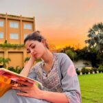Ananya Panday Instagram - All I need ☀️📖🍃 (and a cup of masala chai wouldn’t hurt 🤭) Mathura, Uttar Pradesh