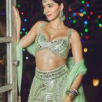 Ananya Panday Instagram - Filled with love and light 🤍