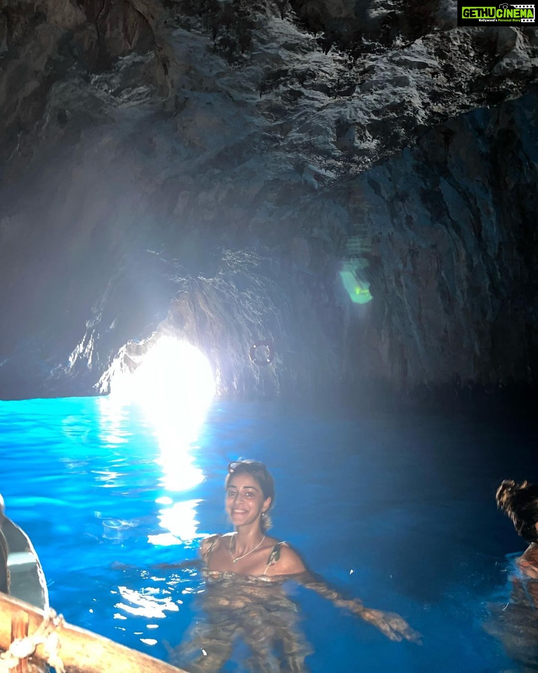 Ananya Panday Instagram - Boat day!!!! Swam in the blue grotto, saw a heart shaped cave and listened to ‘Sooraj Ki Baahon Mein’ on loop ☀️🚤 🌊 Capri