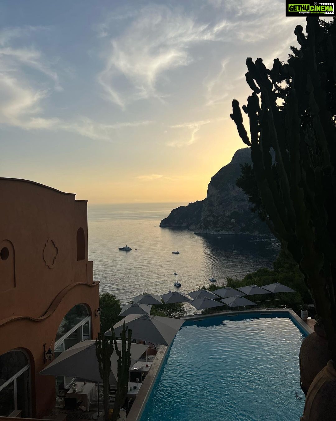 Ananya Panday Instagram - that’s amore 🤍 Capri