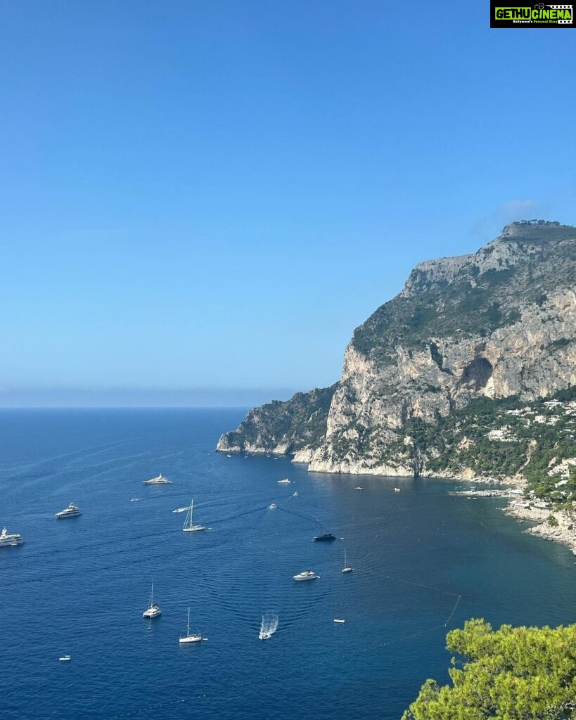 Ananya Panday Instagram - that’s amore 🤍 Capri