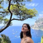 Ananya Panday Instagram - just a girl obsessed with lemon sorbet 🍋☀️🌊 Capri