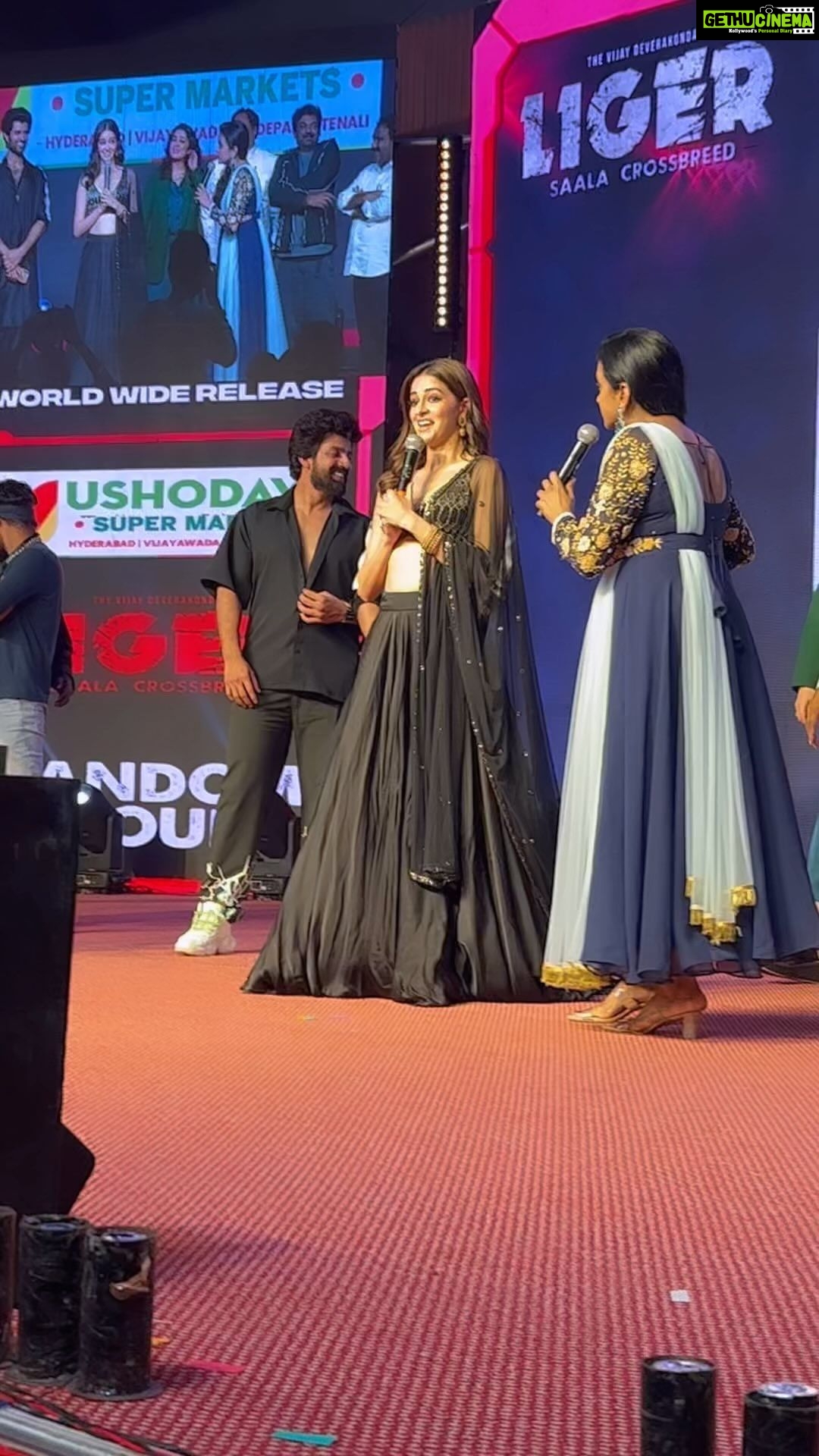 Ananya Panday Instagram - My Telugu speech in Warangal π€ I tried my very best to convey all my love to you and give back all the love you have been showering on us, I hope you felt it π«ΆπΌπ€πΌπ¦