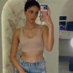 Ananya Panday Instagram - 4 am vanity in my vanity ✨🫶🏼