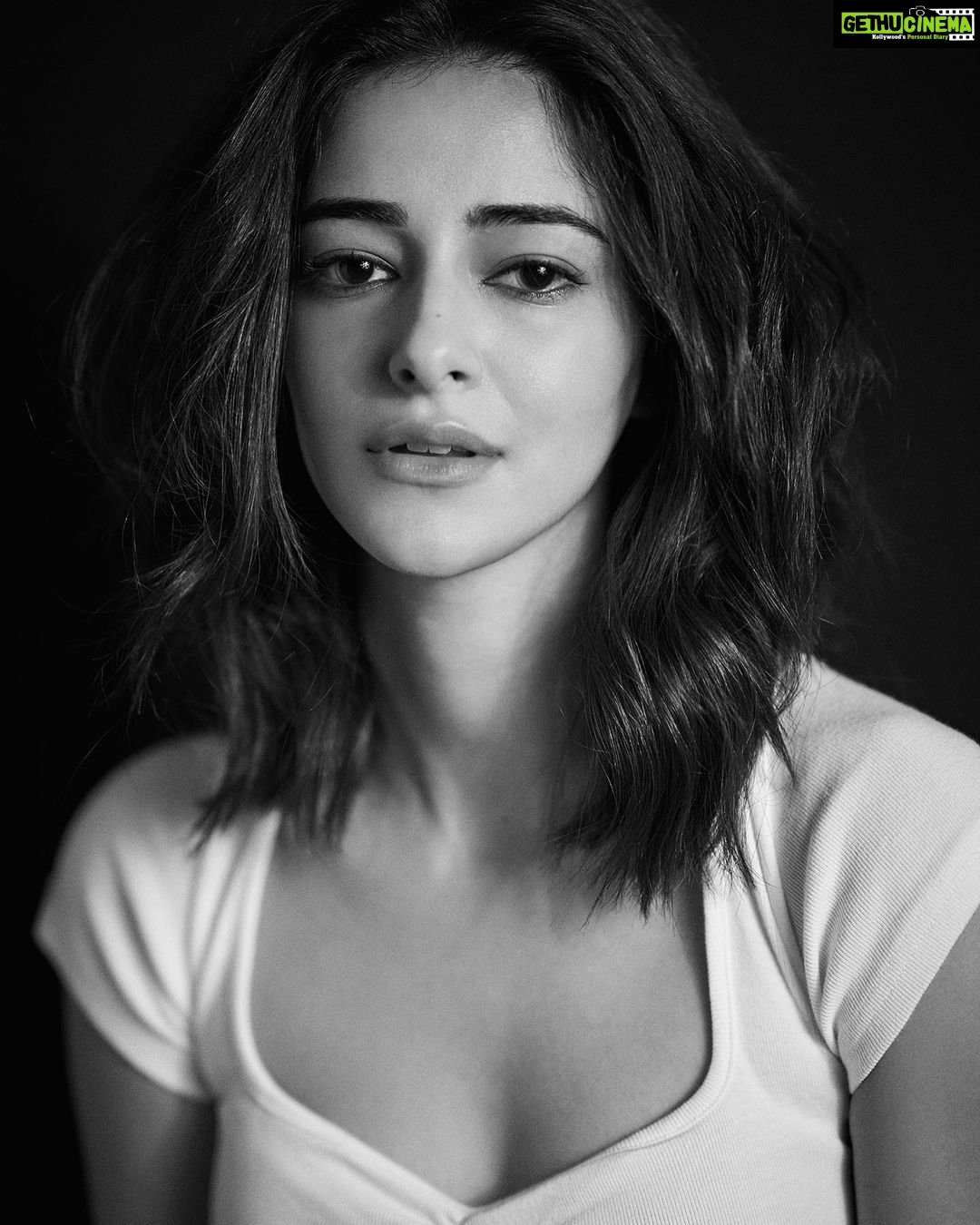 Ananya Panday Instagram - Mooody 🤍 #WhiteTSeries 📸 by my grumpy ray of sunshine @rohanshrestha
