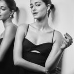 Ananya Panday Instagram - 🖤 15 days to go for #Liger 🤍