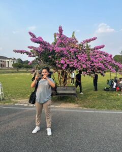 Ananya Panday Instagram - 🐒 business in Dehradun 🤭