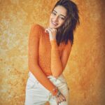 Ananya Panday Instagram - Full majja ni life 😁 Hello Ahmedabad!!!! 🧡 #Liger #Liger25thAugust 🫶🏼 Ahmedabad, India