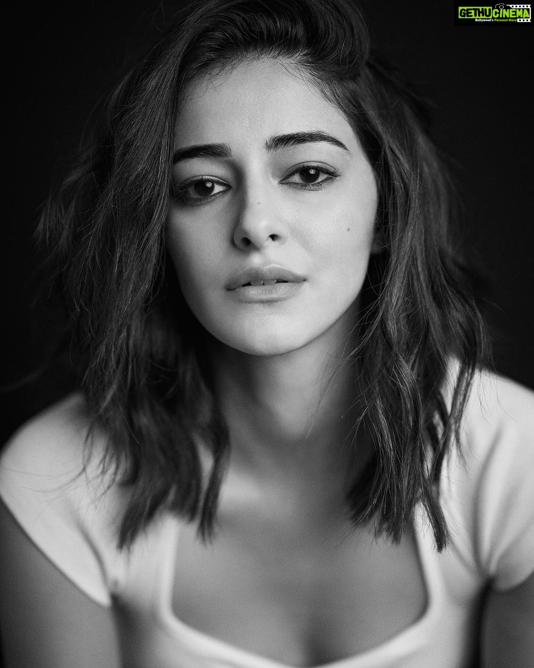 Ananya Panday Instagram - Mooody 🤍 #WhiteTSeries 📸 by my grumpy ray of sunshine @rohanshrestha
