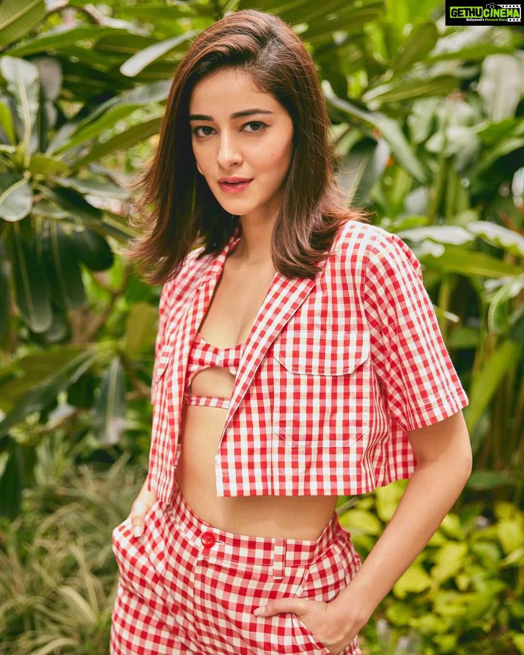Ananya Panday Instagram - #Liger promotions feeling like a picnic 🧺❤️ #Liger25thAugust