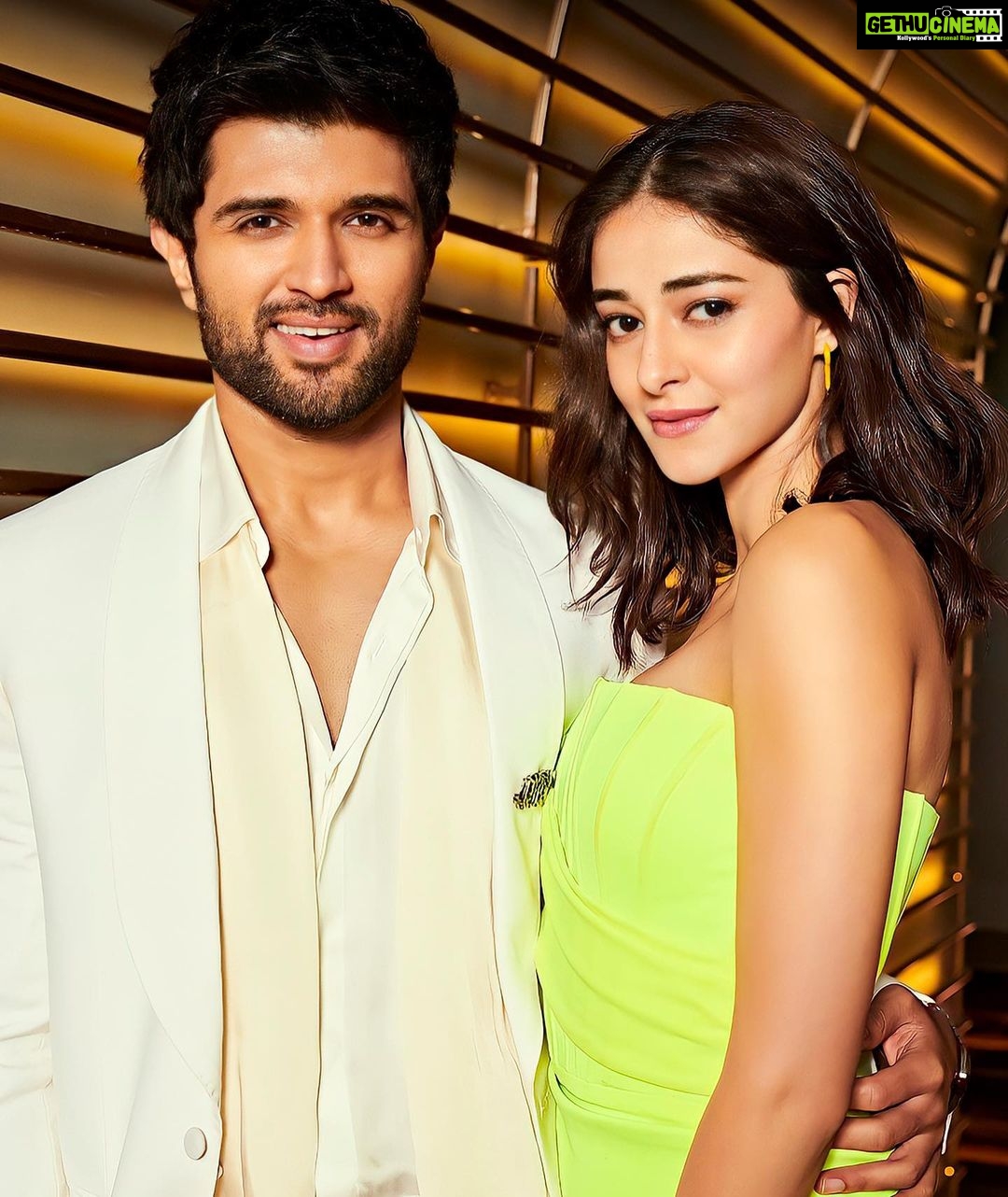 Ananya Panday Instagram - the beans have been spilled 🥲🤭☕️ #KoffeeWithKaran streaming tonight 7pm onwards only on @disneyplushotstar 💛
