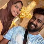 Anarkali Marikar Instagram - Dubai was so crowded this time, we mostly had to wait to take photos . But this photo right here is my favourite ❤️ @ameenbarif patience should be appreciated 😬 Grand Mosque,Abudhabi
