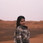 Anarkali Marikar Instagram - മരുഭൂമിയില് മഴ പെയ്യുന്ന കണ്ടിട്ടുണ്ടോ ?? ആ ഞാൻ കണ്ടിട്ടുണ്ട് . 😑 @ameenbarif 📸 Dubai, UAE