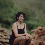 Anarkali Marikar Instagram - Stay tuned for my next video. ‘AKASHAM POLE’ from Bheeshma🔥🔥 You would obviously want to subscribe my YouTube channel for that🙈 Link in bio✌🏼 @arun_sathyan_n 📸