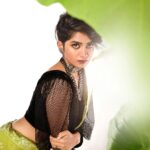 Anarkali Marikar Instagram - Concept & mua : @roshna.ann.roy Shoot for : @rr.makeovers 📸 : @plan.b.actions Studio : @maxxocreative Assisted : @dayonphotos Styling : @i_____mahii & @akhila_mathwe Saree : @adornelegance Blouse : @babe_by_minnumariya Jwells : @fleurforwomen