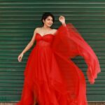 Anarkali Marikar Instagram - “There is a shade of red for every woman.” - Audrey Hepburn @yaami____ 📸 @roshna.ann.roy Mua @briella.in outfit #merrychristmas #newyear #red #2021