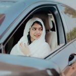 Anarkali Marikar Instagram - മണിവൈരം. മാണിക്യം. മരതകവും. നാണിക്കും. മതിയഴകായ് മേവുന്ന. മതിമുഖിയാള്‌. @kahani_stories_in_thread salwar