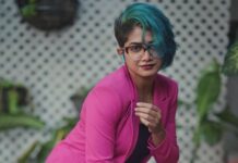 Anarkali Marikar Instagram - Ok.... Don't ask me what I was trying to do. Looks cool anyways🤷🤷 @linsonantony_📸 The beautiful pink blazer set from @image_.boutique Styled by @asaniya_nazrin #fashionista #fashionstyle #blazerstyle #contrast #pink #amalamovie #anarkalimarikar #moviepromotion
