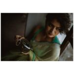 Anarkali Marikar Instagram - WILD POPPIES OF THE PAST Conceived & styling @sanif_uc_gram photography :@portrayed_by_g costume : @thelinensquare MUA : @blessymarychacko21 jewellery @parakkat_jewels location courtesy @anand.b.menon