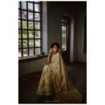 Anarkali Marikar Instagram - WILD POPPIES OF THE PAST Conceived & styling @sanif_uc_gram photography :@portrayed_by_g costume : @thelinensquare MUA : @blessymarychacko21 jewellery @parakkat_jewels location courtesy @anand.b.menon