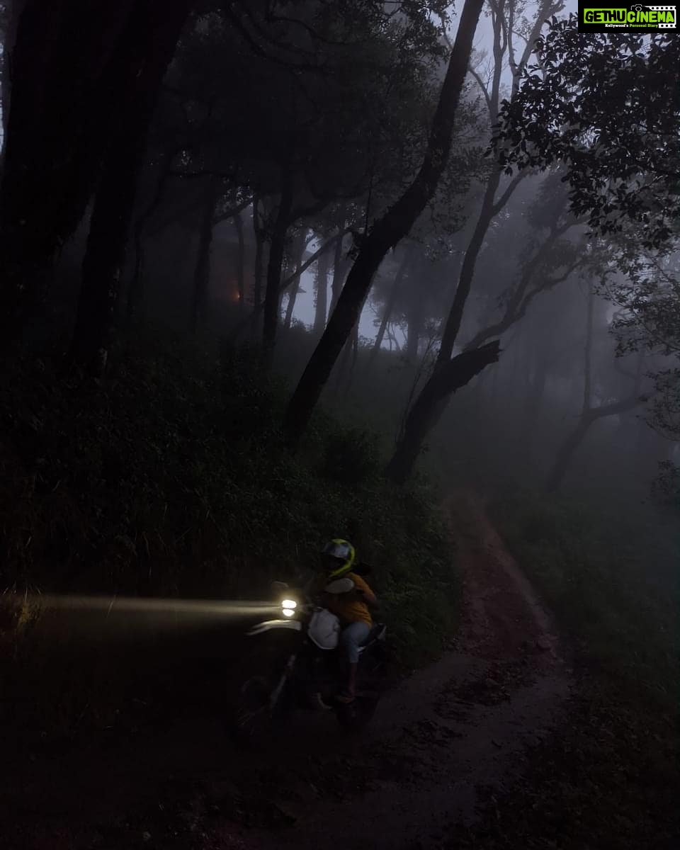 Anarkali Marikar Instagram - Not that I did a lot of off road riding But I did it for the photo. Yeah🤘🤘 . . . @ajmal_phoneographer 📸 Munnar Hillstation, Kerala