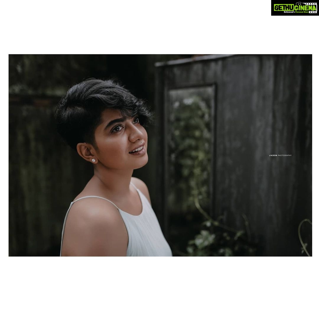 Anarkali Marikar Instagram - She can change the world with her beliefs, and her goals, because she will fight to the end to achieve what they she want. . . “Nova” - When darkness branches to your soul, light still finds a way to rise Concept, direction : @jiksonphotography Photographer: @jiksonphotography Retouch: @bipinsivan Stylist : @gayathrikishore_gk @asaniya_nazrin Makeup : @rgmakeupartistry @_aishwarya_karayil Assistant: @bipinsivan , @_akhilchandran_ @photographer_indeed @a____p____t BTS : @ghalibmohammed__7 Edit: @_akhilchandran_ Project coordinators: @sija_rajan @jobilfrancismoolan Production: @thestudioloc Casting: @dreamwalkerscasting Promotion: @twenty4frames_ PRO: @sanif_uc_gram