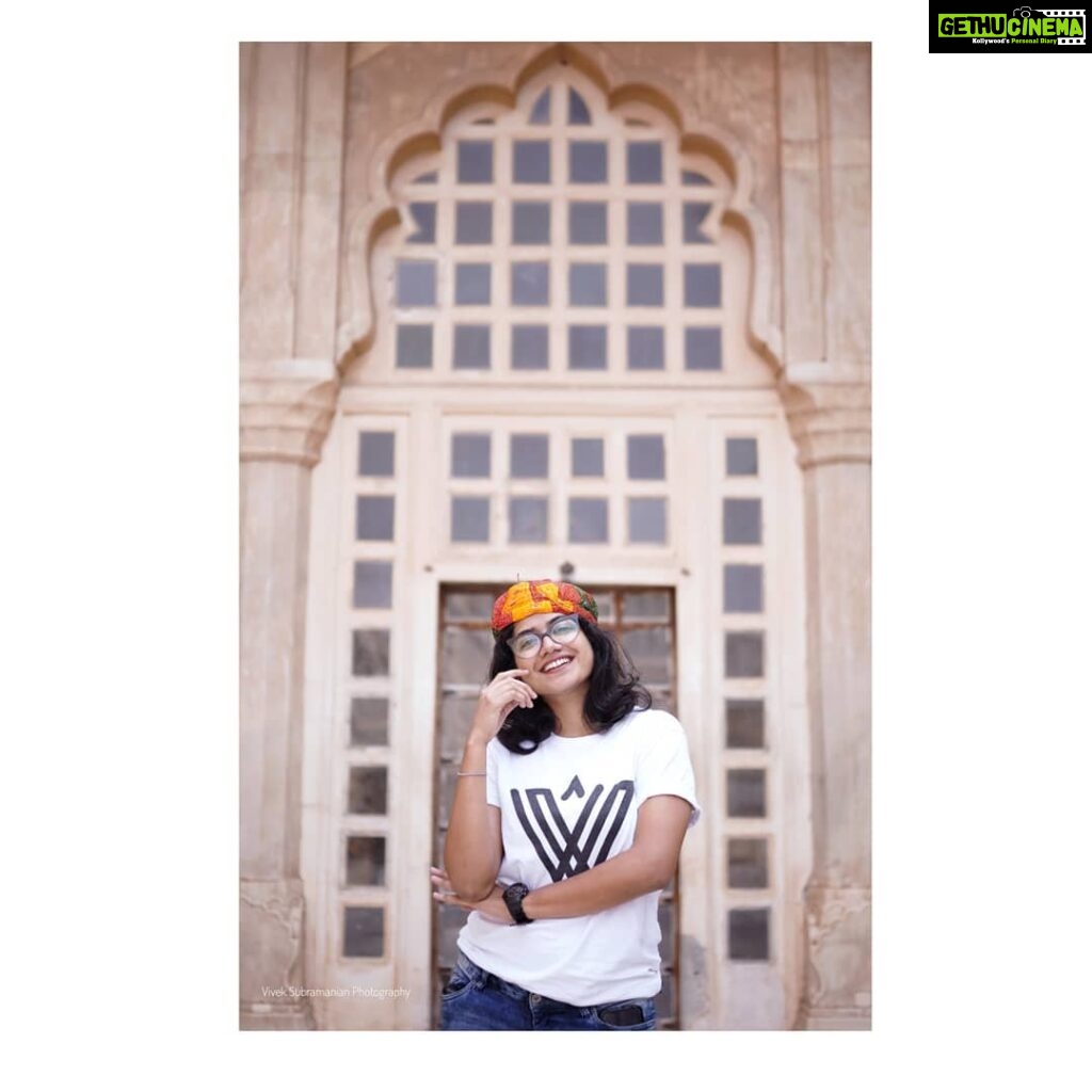 Anarkali Marikar Instagram - Amber fort!!! My all time favorite place! @vivek_subramanian_photography @wandera__official t-shirt