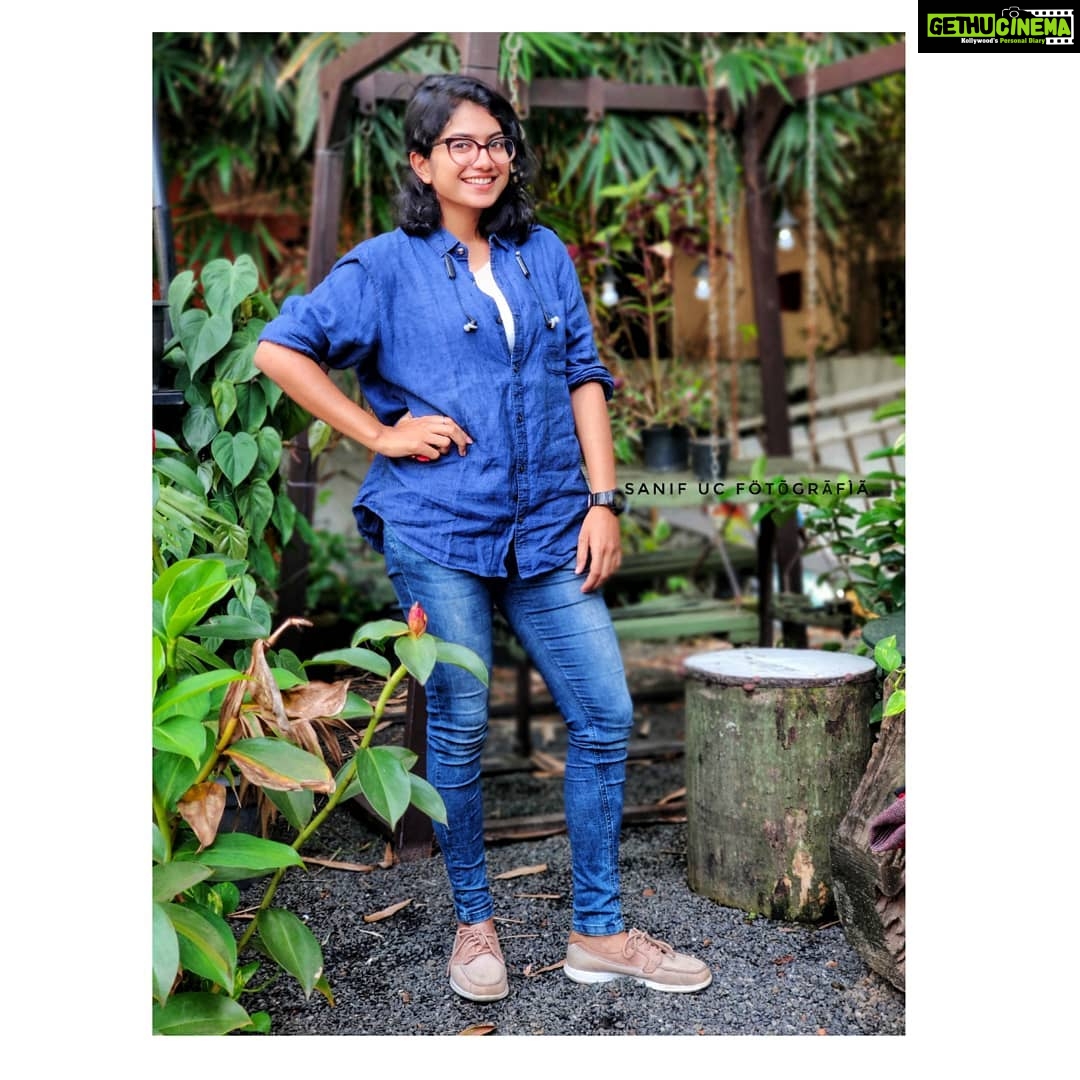 Anarkali Marikar Instagram - Coz I love vappa's shirts ❤️ @sanif_uc_gram photography