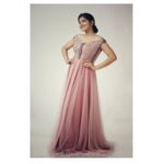 Anarkali Marikar Instagram - Thanks @veenaraajcouture for this gorgeous costume! 🤗😍 And vappa @niasmarikar for capturing this.