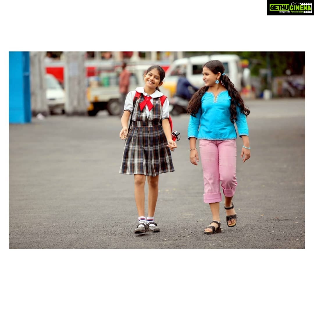 Anarkali Marikar Instagram - Coming back from school to see her , talk shit and end up fighting with marks on her body was the most satisfying thing to do! I love you krimi....π @mehru_arya_feroz . . . @niasmarikar photography