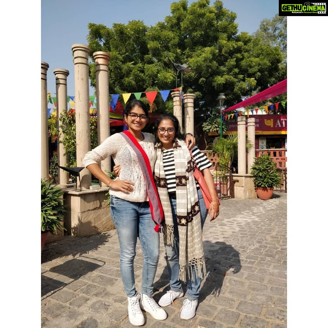 Anarkali Marikar Instagram - A half an hour in dilli haat !!! @ameenbarief photography 😊 Dilli Haat दिल्ली हाट