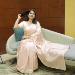 Anarkali Marikar Instagram - Pink glow🌟 @zalhaas thanks for this cute saree. @salih.mt 📸