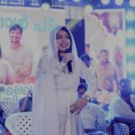 Anarkali Marikar Instagram - മണിവൈരം. മാണിക്യം. മരതകവും. നാണിക്കും. മതിയഴകായ് മേവുന്ന. മതിമുഖിയാള്‌. @kahani_stories_in_thread salwar