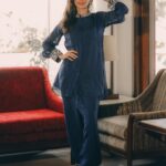 Aneri Vajani Instagram - Bus yuhi 💫 Outfit:- @asopalav Jewllery:- @joulesbyradhika Heels :- @metroshoesindia Styled :- @priyavajani #anerivajani #blueday #ethinicwear #fashion #love #happiness #gratitude