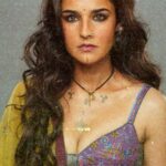 Angira Dhar Instagram - काजल #saasbahuaurflamingo 🦩