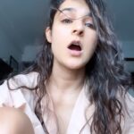 Angira Dhar Instagram – Make #art and your lip sync game stronger 🎤🎙