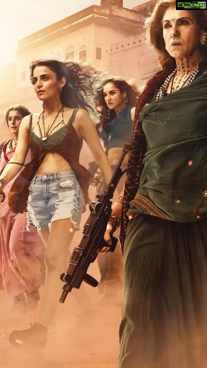 Angira Dhar Instagram - The Queens are here, and they are here to rule! #HotstarSpecials #SaasBahuAurFlamingo now streaming only on @disneyplushotstar #SBFOnHotstar #DimpleKapadia , @deepakdobriyal1 , @radhikamadan , @talwarisha , @angira , @varun.mitra , @ashishsverma , @justudit , @jimit_trivedi , @naseeruddin49 , @vipin.sta , @monicadogra , @markbennington ,@priyasha811, @homster , #DineshVijan , @commonstilt , @knowndeeknee , @amanmannan , @karanvyas11 , @sachinjigar , @maddockfilms