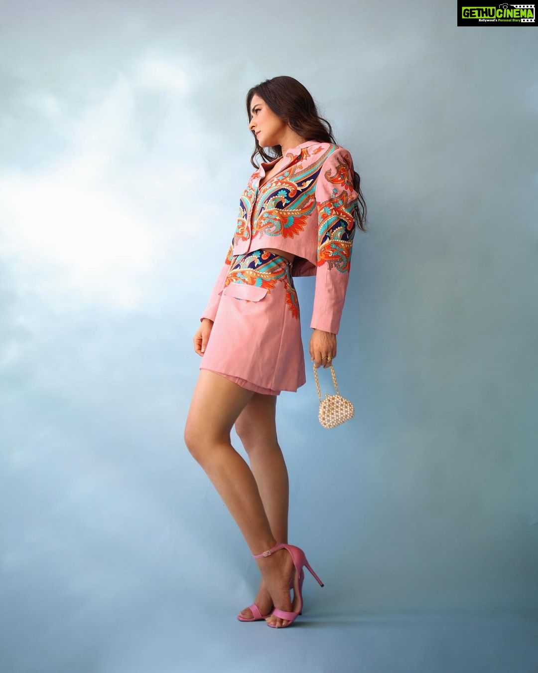 Angira Dhar Instagram - When you happy and you know it.. you just dance 🪩 …… like a flamingo 🦩 Stylist- @pranita.abhi Assistant- @yeshadattani Outfit- @_shrutisancheti Heels- @lodishoesindia Earrings- @iblamebeads @tas27 Rings- @bloome.in @the_bling_girll X @offbeatmediain Bag: @rubilxn Photographer- @thetiltedlens Hair: @savi.hair Makeup: @elishabmua