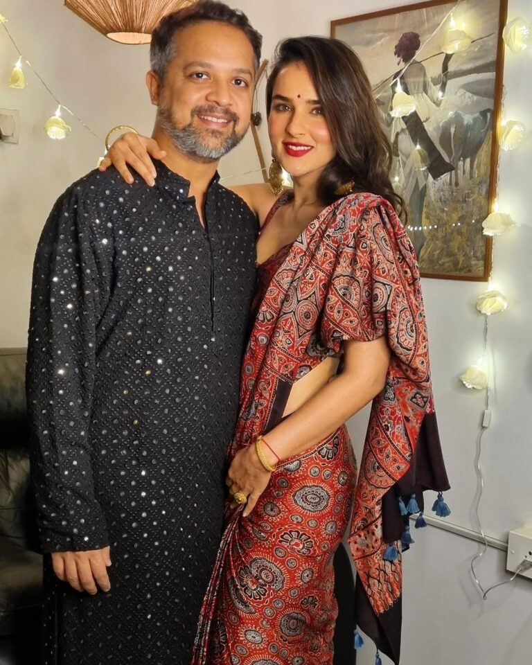 Angira Dhar Instagram - Happy Diwali 🪔