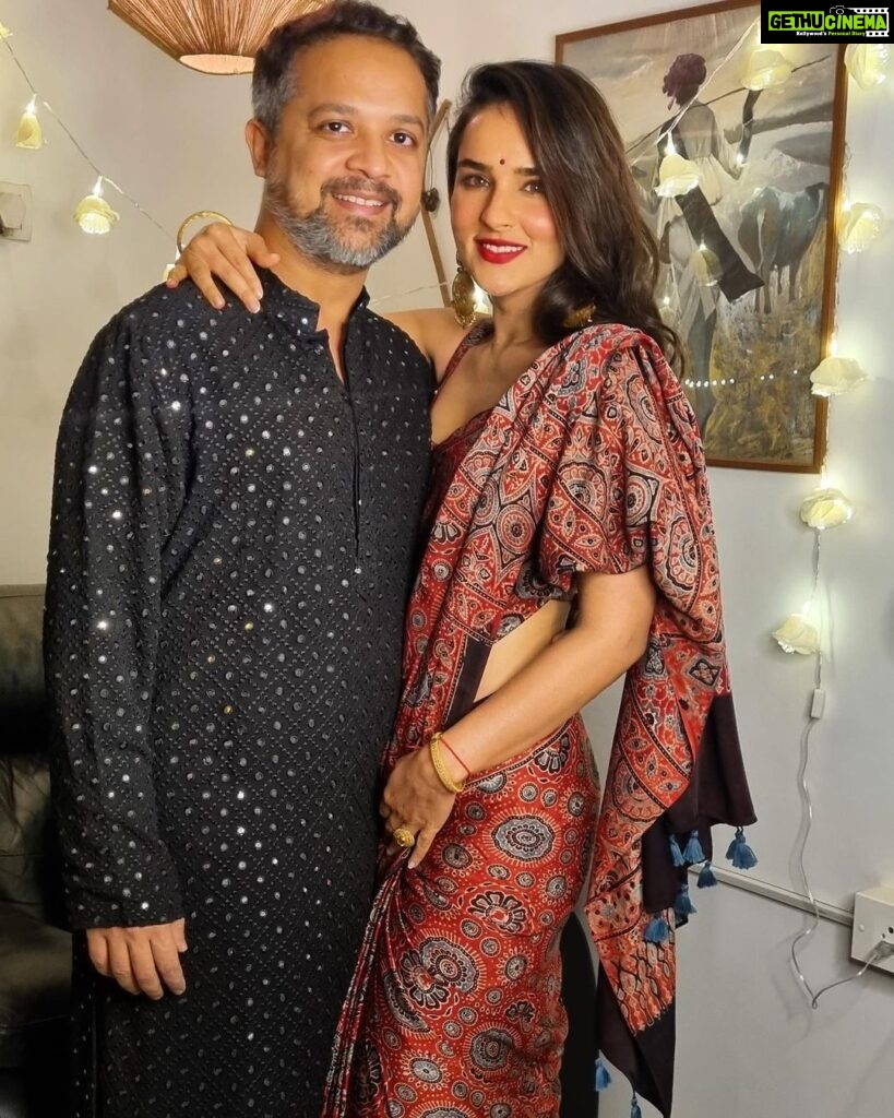 Angira Dhar Instagram - Happy Diwali 🪔
